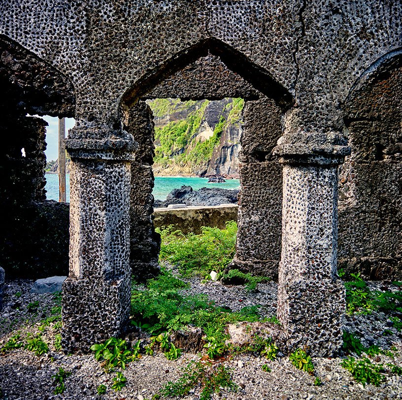 Operation cleaning of the historical and cultural sites et monuments of the Comoros