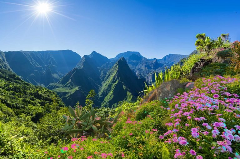 ACCEUIL-L’Île de la Réunion Tourisme lance le Méga Mascarun 2015 !