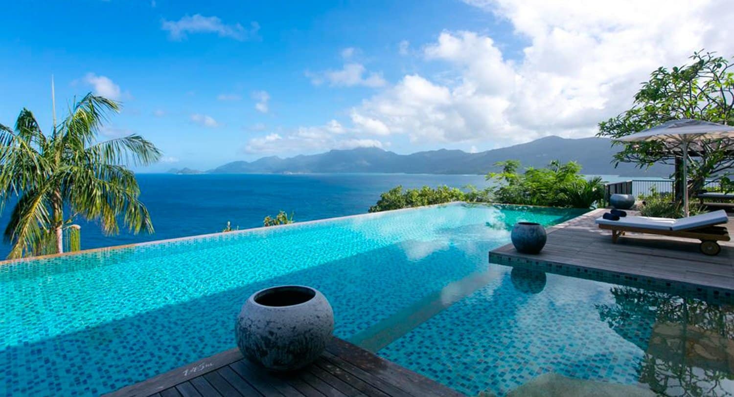 ARTICLE-Four saisons resort Seychelles named best resort in the Indianocean in 2015 Gallivanter'sawards for excellence