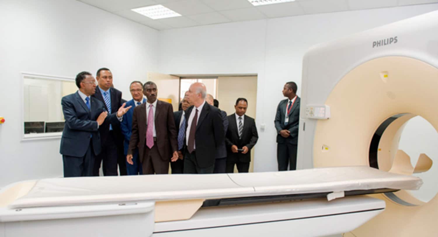 ARTICLE-JRA University Hospital Antananarivo : an example of the modernisation of a public hospital