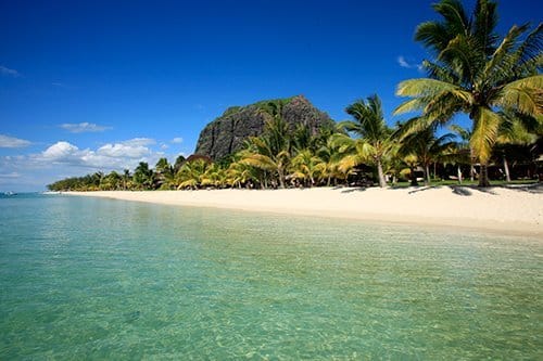 i-v-ecotourisme-promotour-le-morne-plage